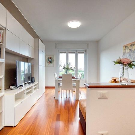 Caseospitali - Casa Park View, Ampio Trilocale Per Famiglie Sul Parco Milano Ngoại thất bức ảnh