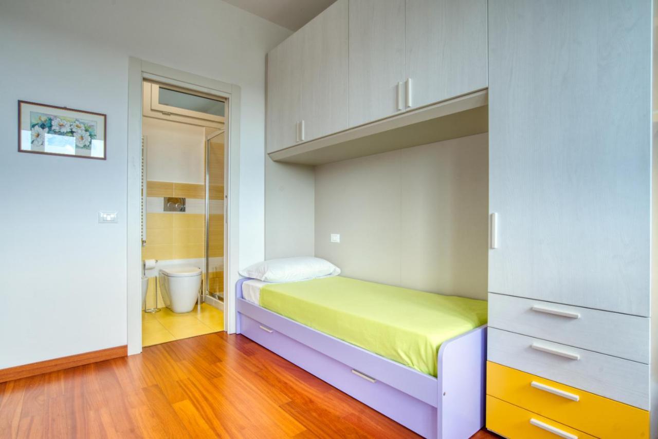 Caseospitali - Casa Park View, Ampio Trilocale Per Famiglie Sul Parco Milano Ngoại thất bức ảnh